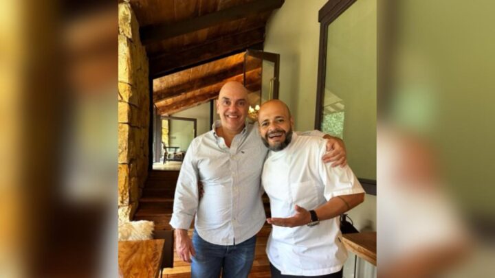 Preparativos de almoço organizado para Alexandre de Moraes