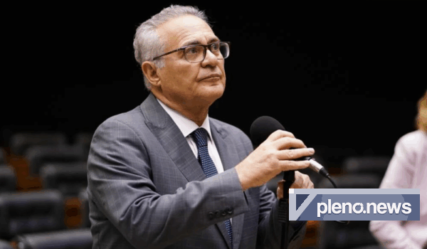 Após 31 anos, Renan Calheiros perde disputa pelo Senado